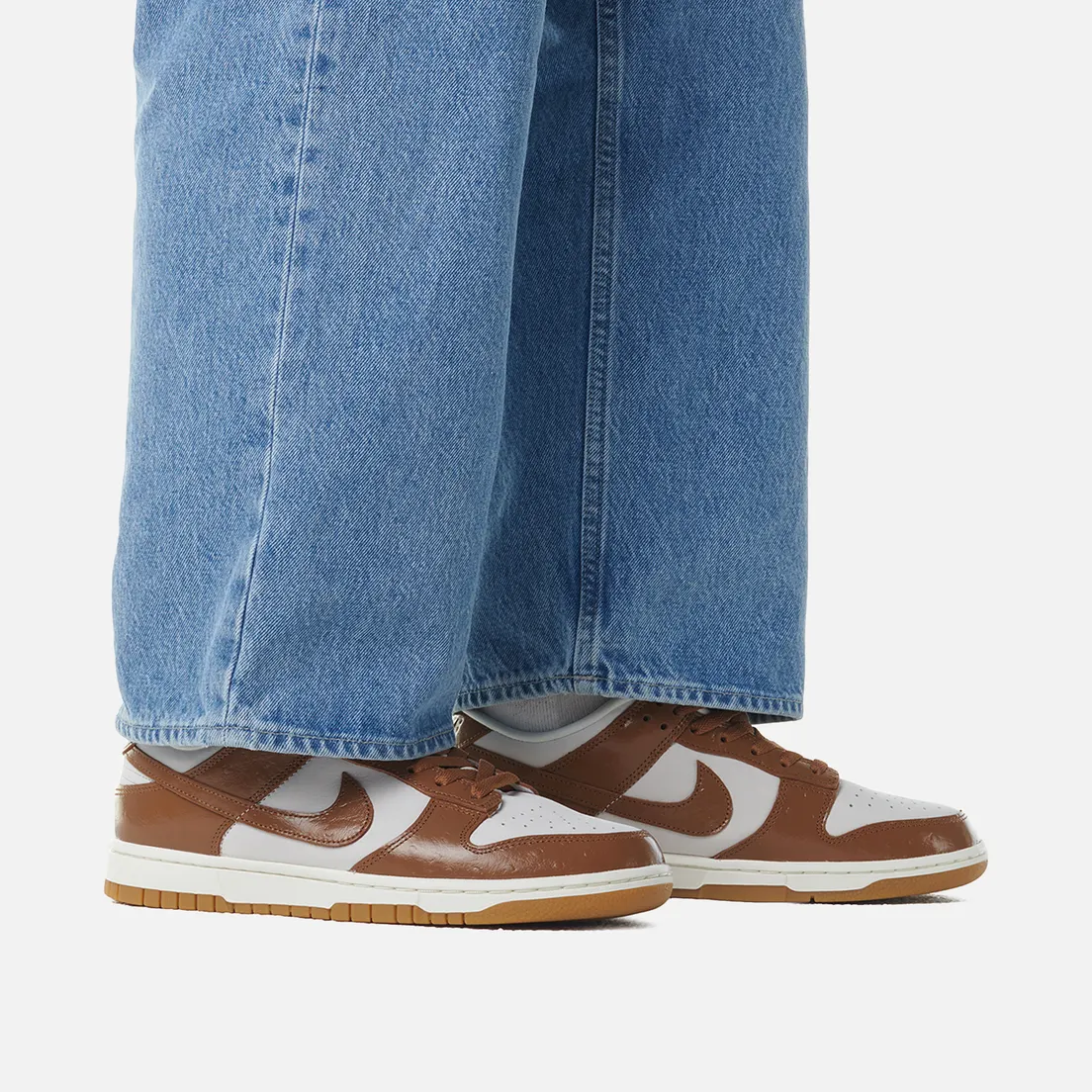 Nike Мужские кроссовки Wmns Dunk Low LX
