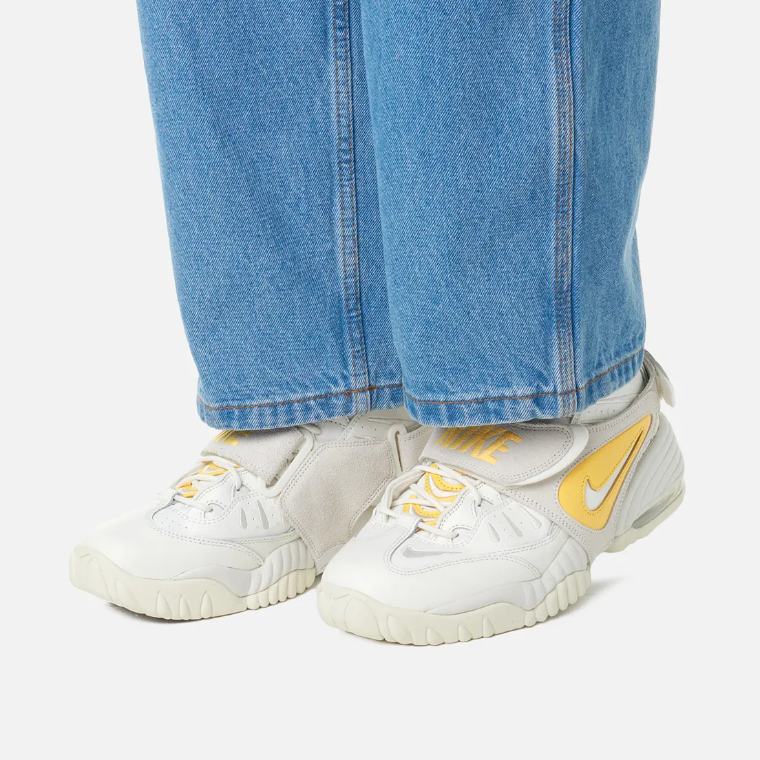 Nike Женские кроссовки Wmns Air Adjust Force