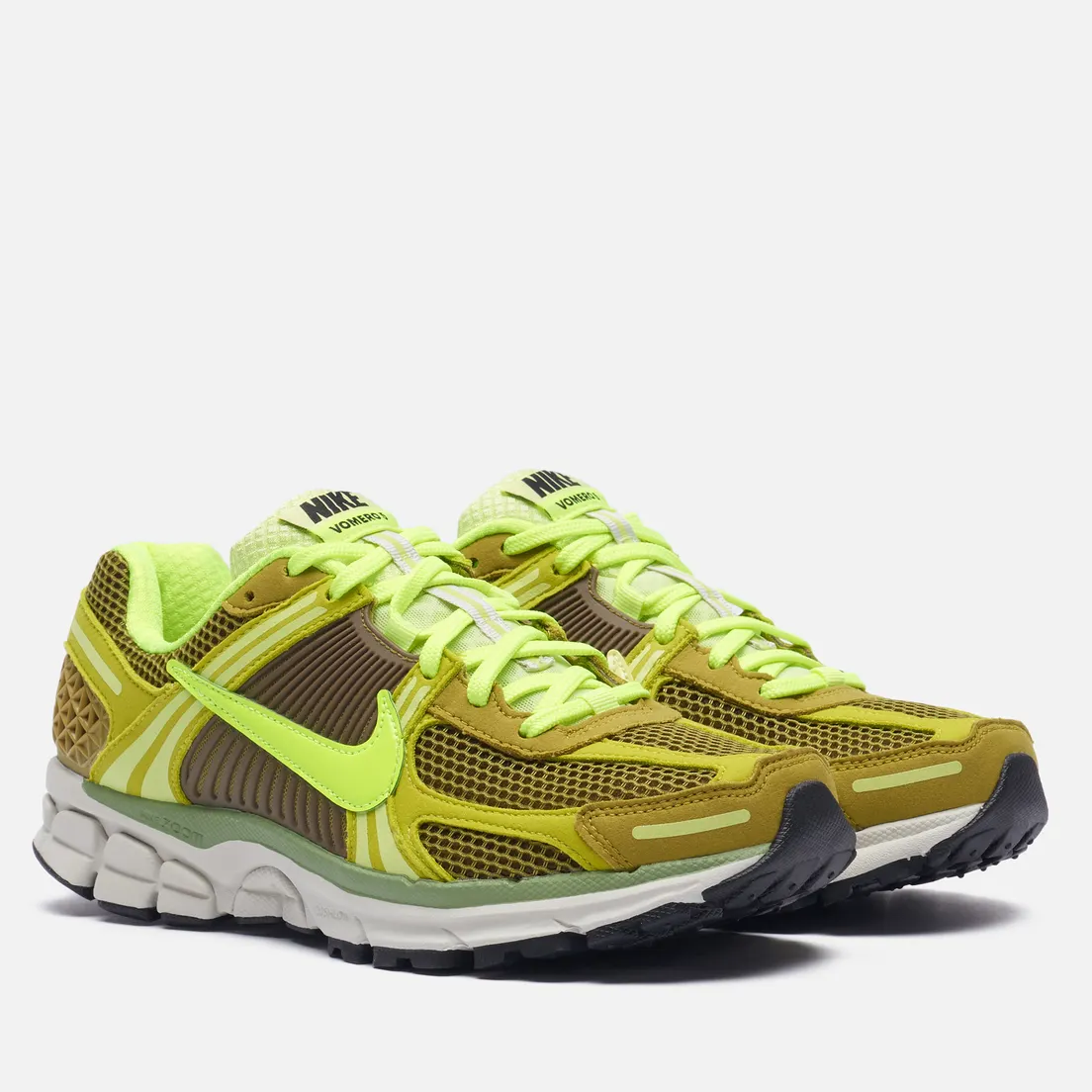 Nike Кроссовки Wmns Zoom Vomero 5