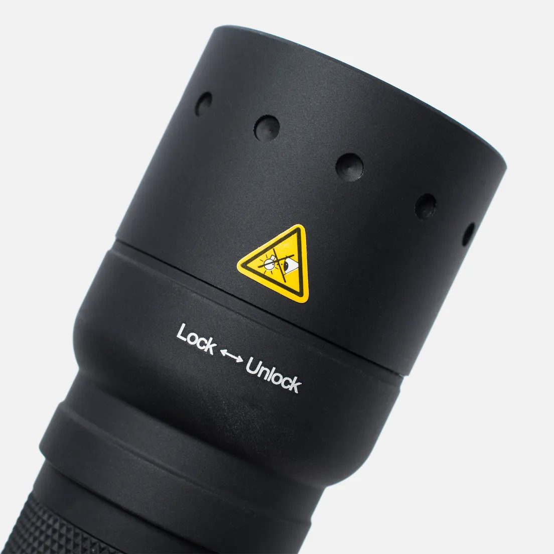 Led Lenser Фонарь T7.2