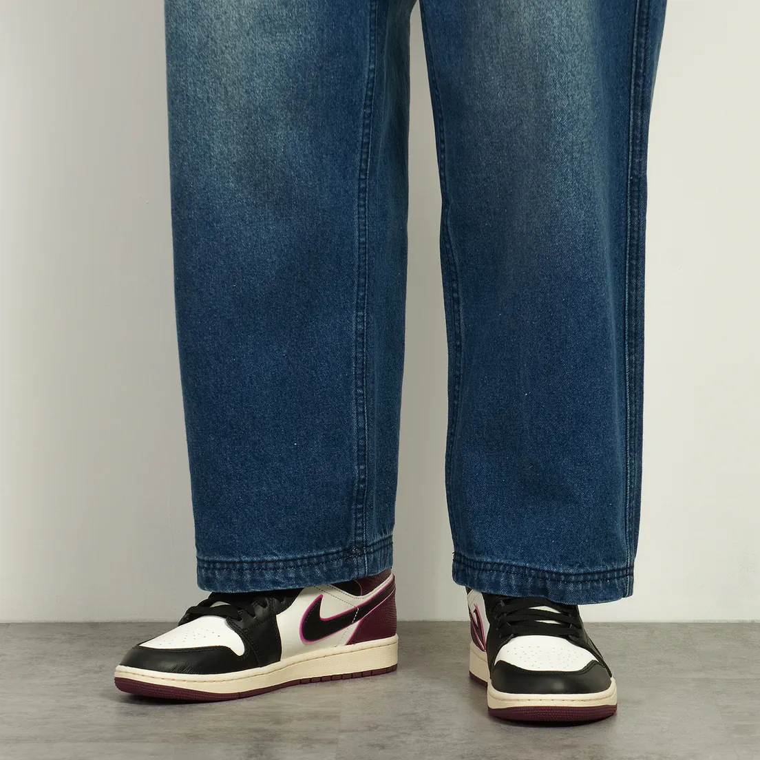 Jordan Кроссовки Wmns Air Jordan 1 Mid SE