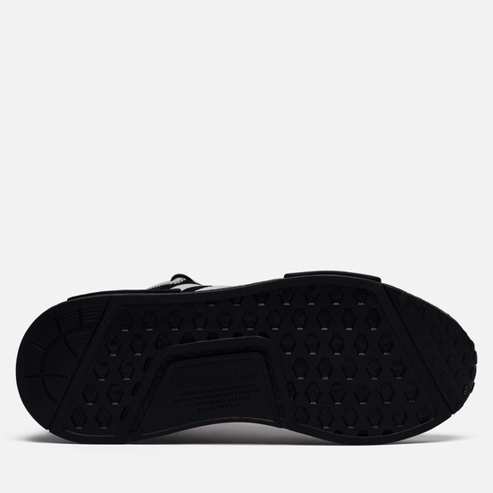 Мужские кроссовки adidas Originals NMD_R1 Core Black/Cloud White/Cloud White