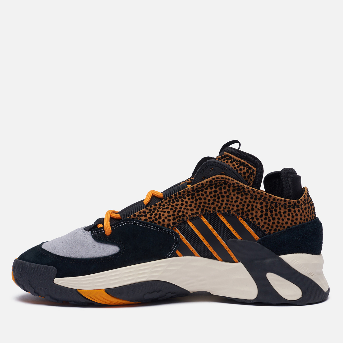 Кроссовки Streetball adidas Originals adidas Originals FX9701 купить за  11500 рублей в интернет-магазине