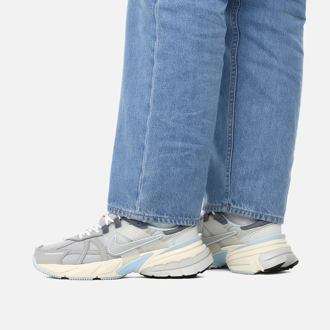Nike Женские кроссовки Wmns V2K Run