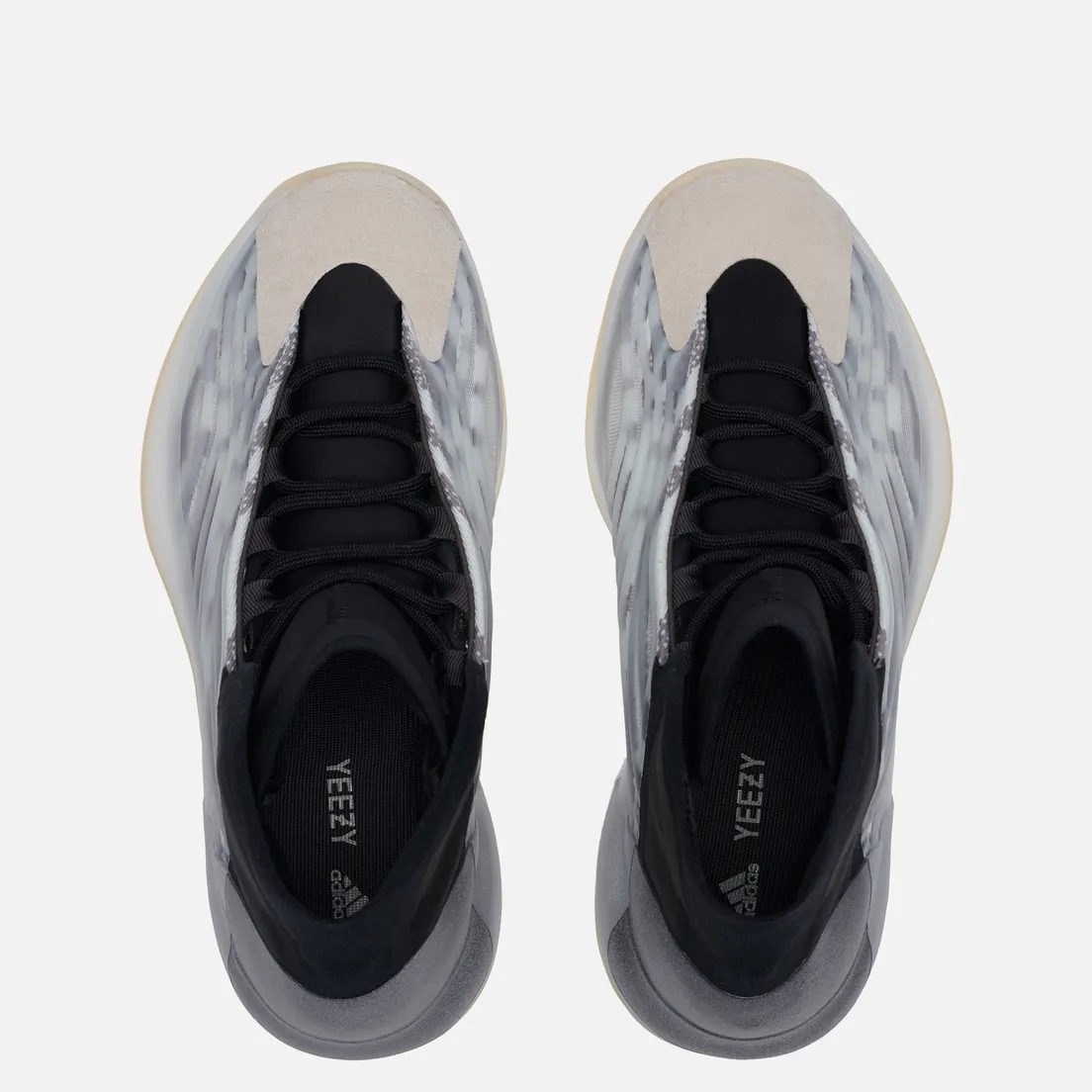 adidas Originals Кроссовки YEEZY BSKTBL QNTM