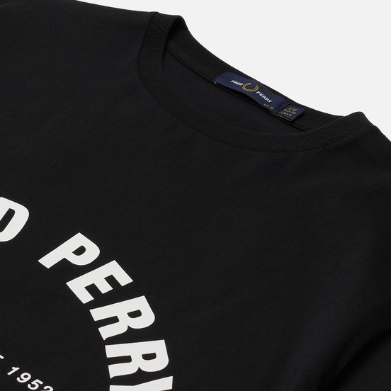 Женская футболка Fred Perry Arch Branded Black