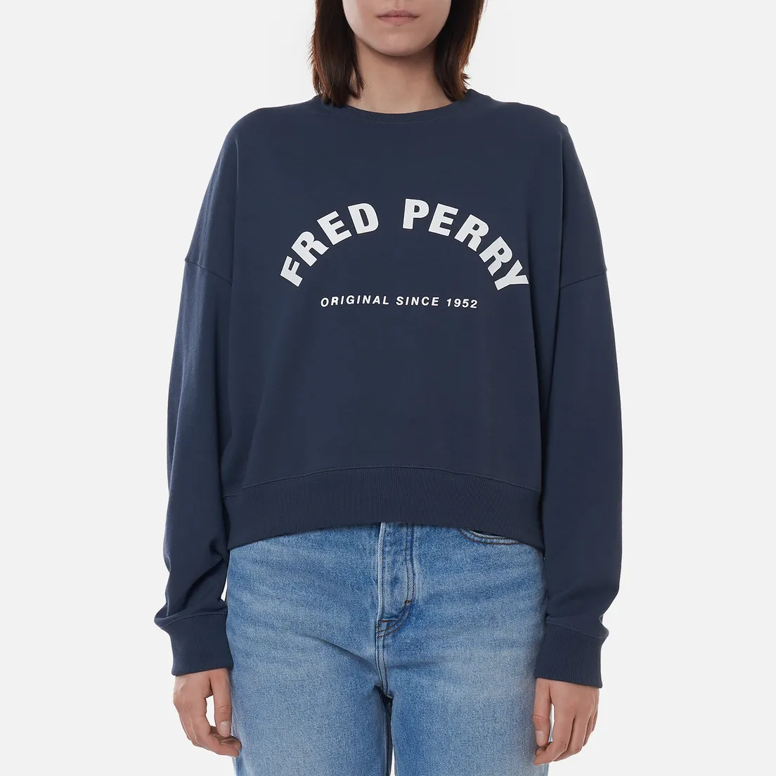 Fred Perry Женская толстовка Arch Branded Crew