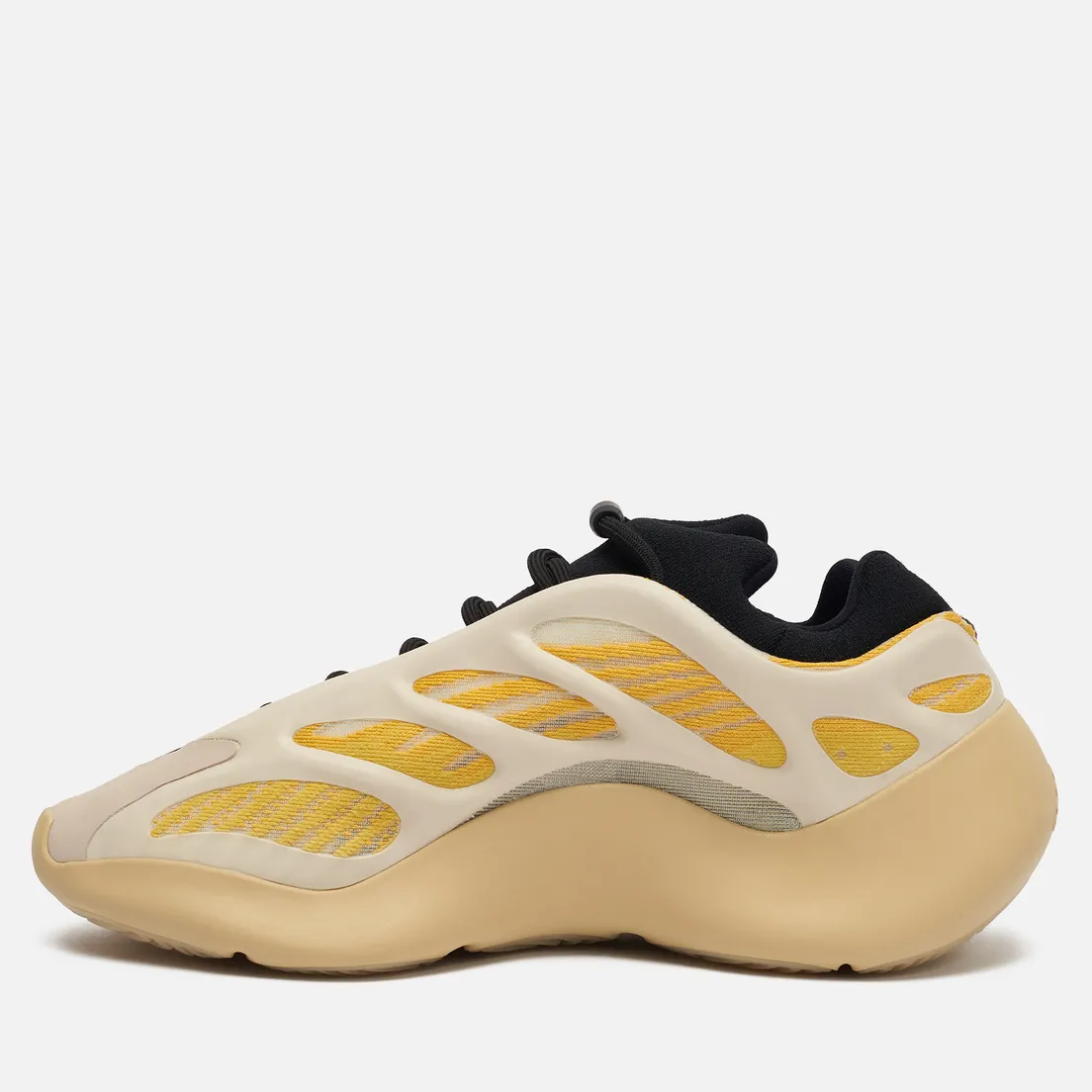 adidas Originals Кроссовки YEEZY 700 V3
