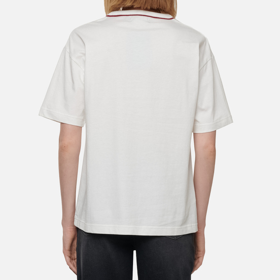 Женская футболка Fred Perry Modernist Streetwear Embroidered Panel Snow White