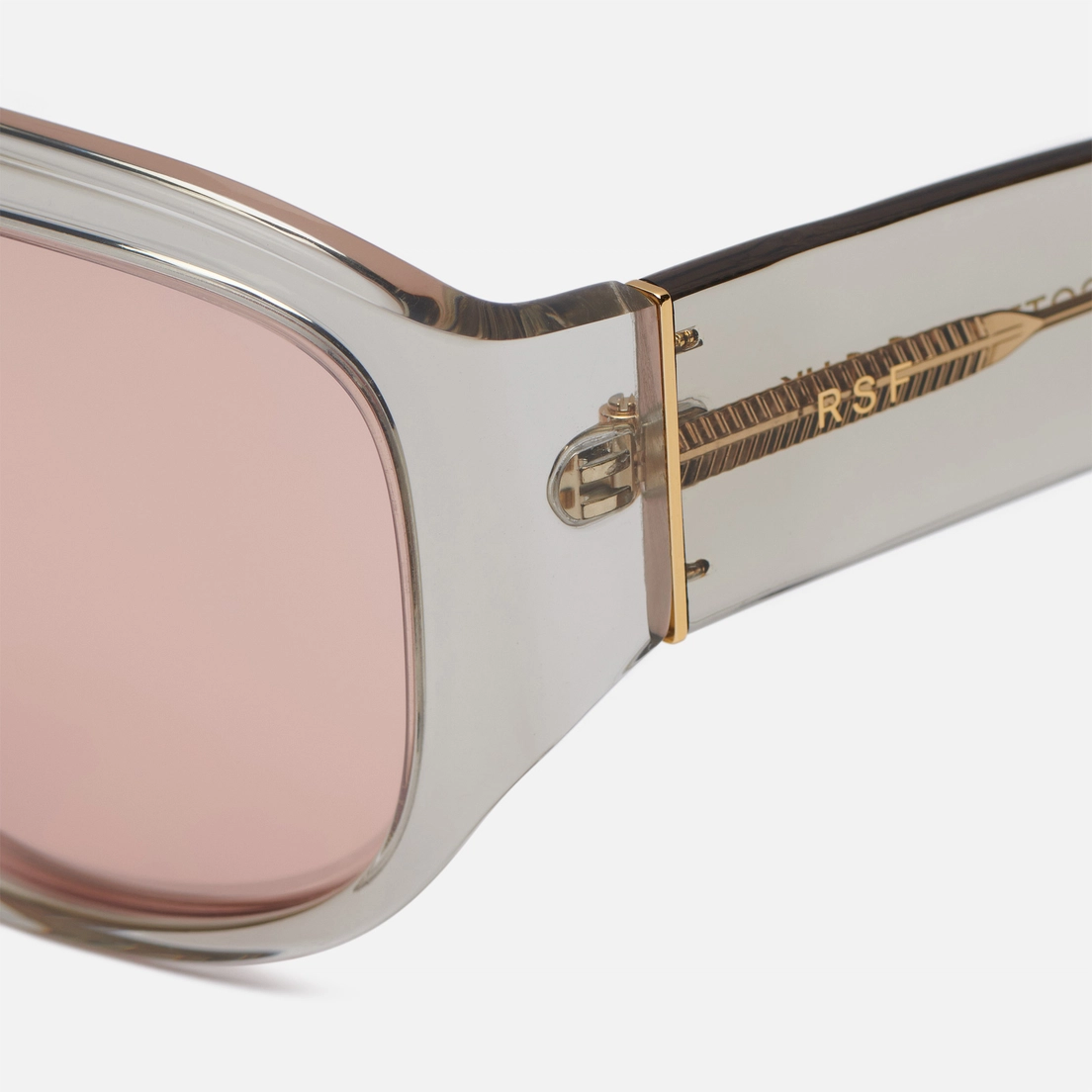 RETROSUPERFUTURE Солнцезащитные очки Biscotto