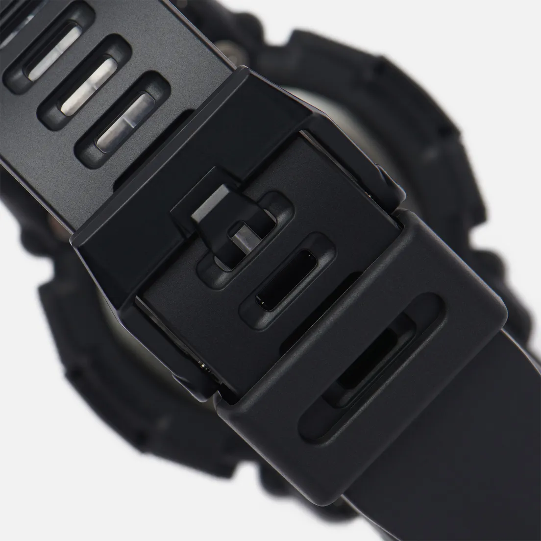 CASIO Наручные часы G-SHOCK GA-2200BB-1A Carbon Core Guard