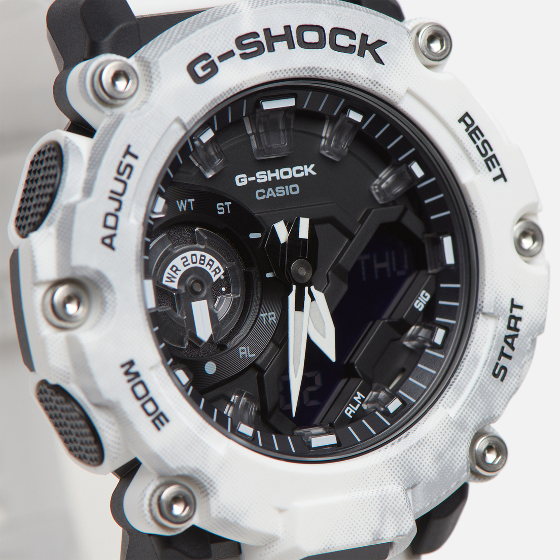 CASIO Наручные часы G-SHOCK GA-2200GC-7AER Snow Camo