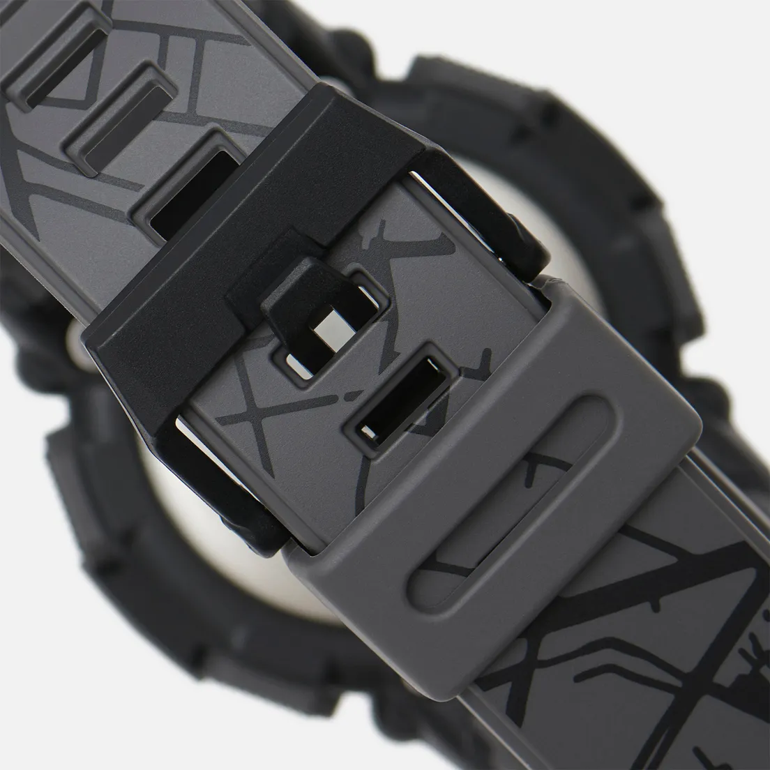CASIO Наручные часы G-SHOCK GA-2200SBY-8A Treasure Hunt
