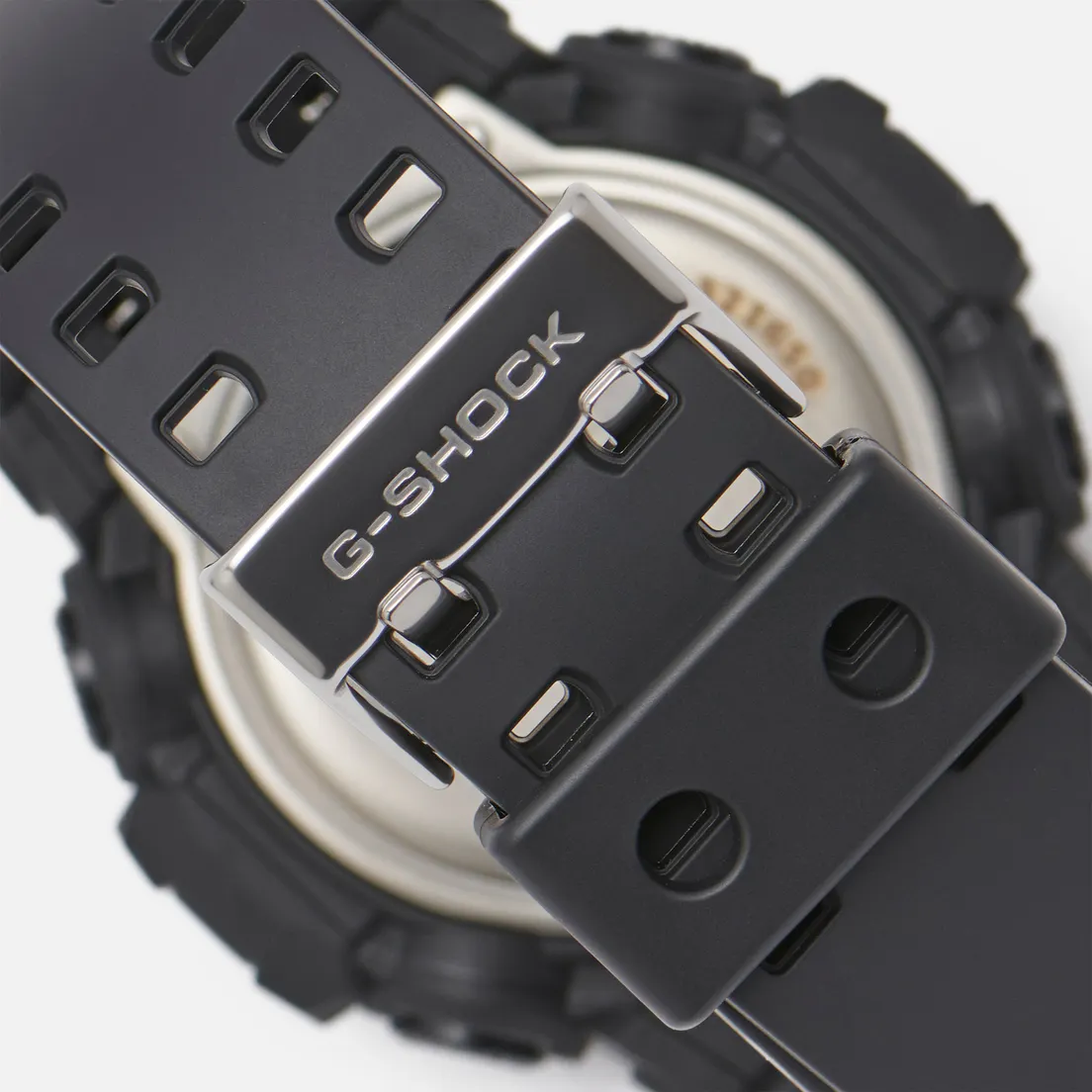 CASIO Наручные часы G-SHOCK GA-700BP-1A Blue Paisley Series