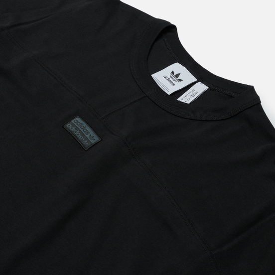 Мужской лонгслив adidas Originals Reveal Your Vocal D Graphic Black