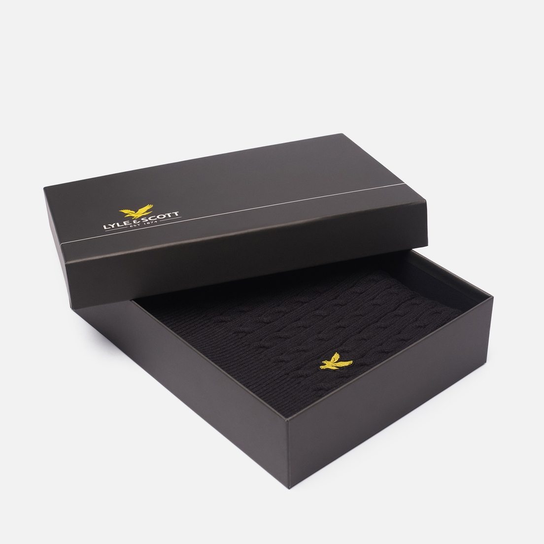 Lyle & Scott Подарочный набор Cable Bobble Scarf & Beanie