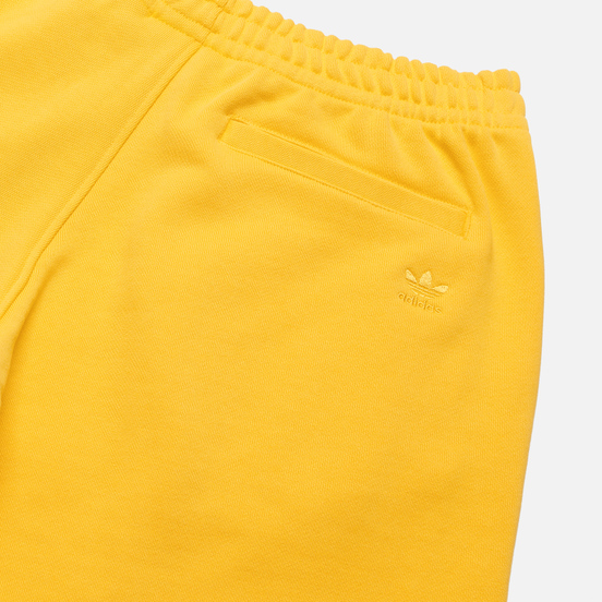 Мужские шорты adidas Originals x Pharrell Williams Basics Bold Gold