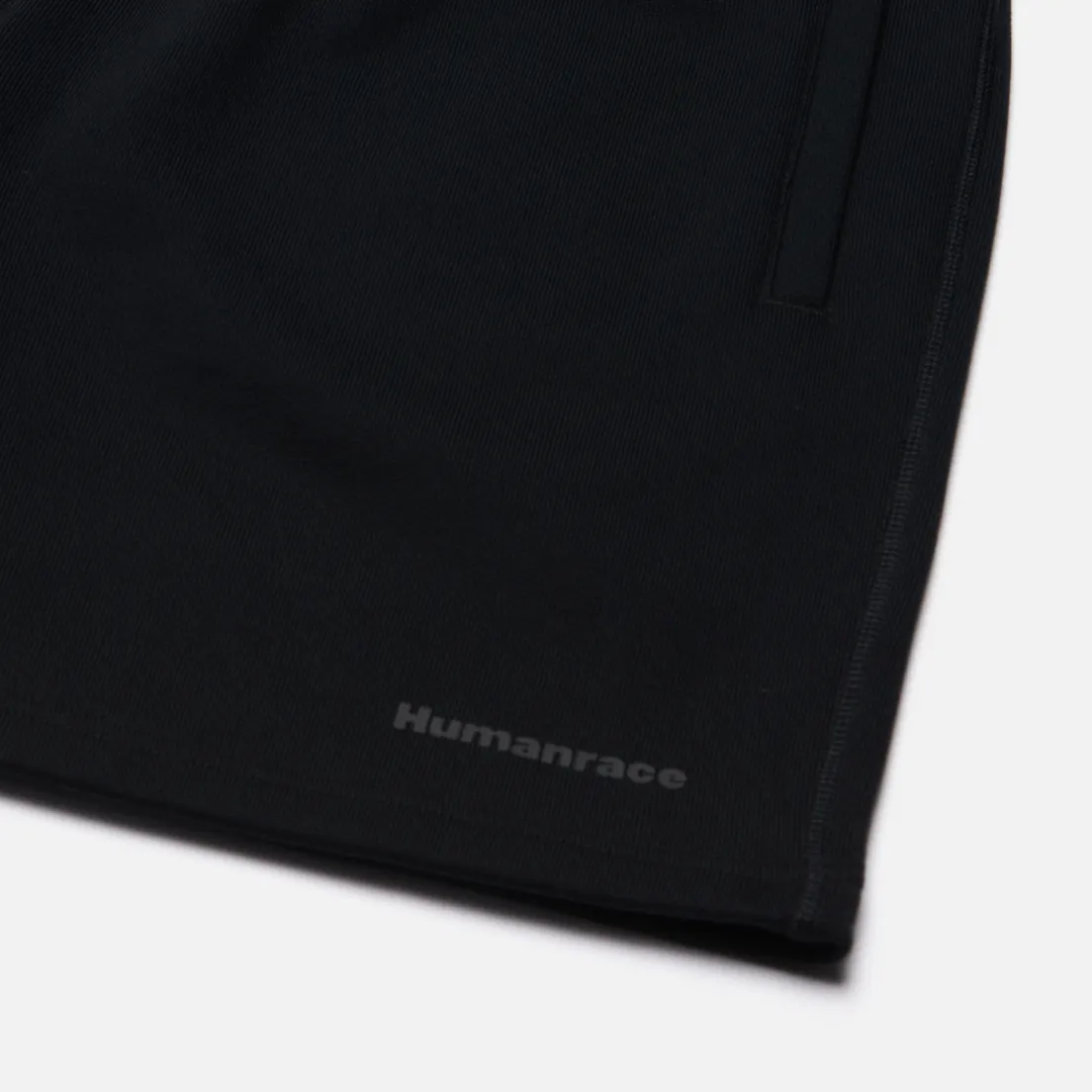 adidas Originals Мужские шорты x Pharrell Williams Basic