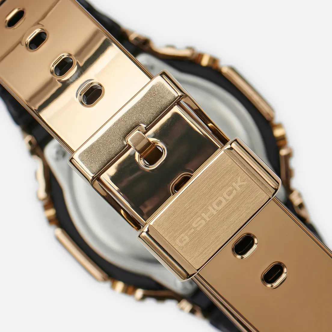 CASIO Наручные часы G-SHOCK GM-2100YMG-9A