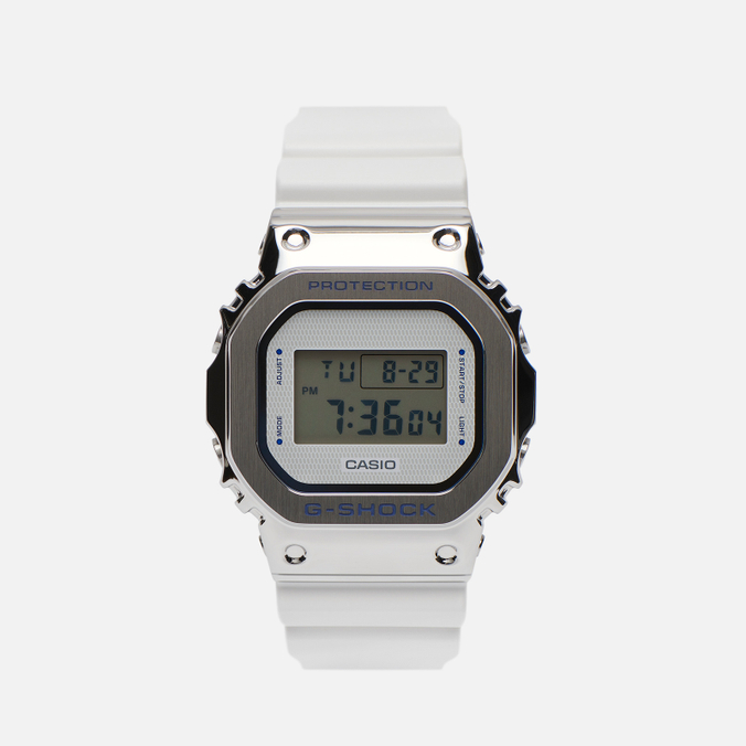 Наручные часы CASIO G-SHOCK GM-5600LC-7 Seasonal Pair
