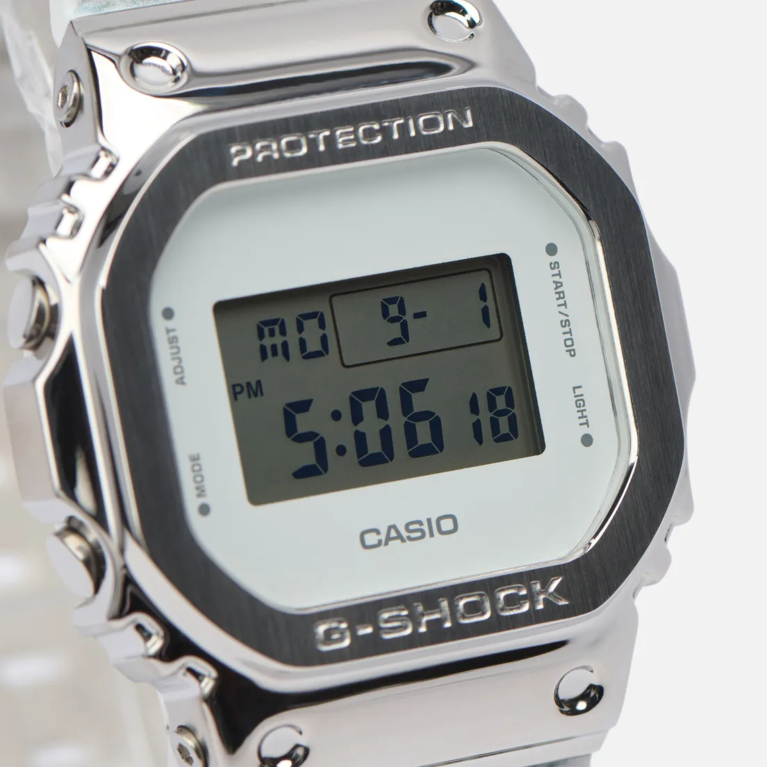 CASIO Наручные часы G-SHOCK GM-5600MAC-7
