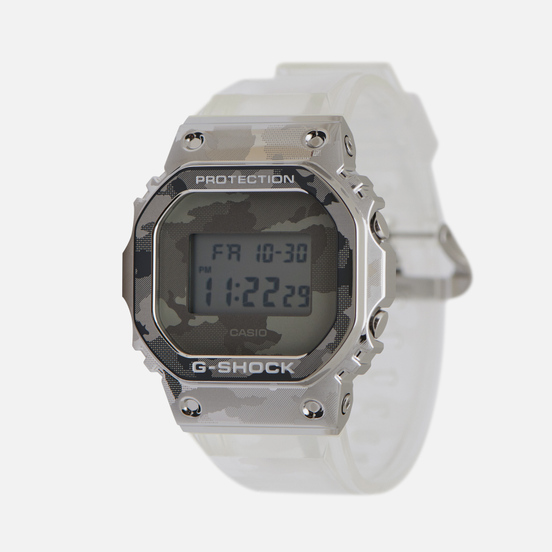 Наручные часы CASIO G-SHOCK GM-5600SCM-1ER Skeleton Series Silver/Clear
