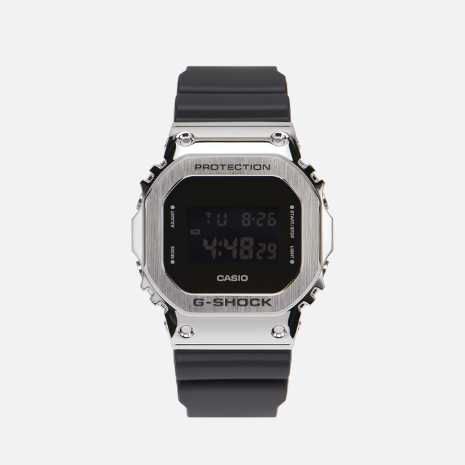 Наручные часы CASIO G-SHOCK GM-5600U-1