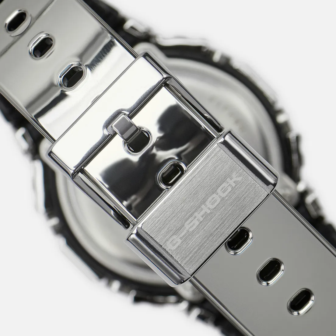 CASIO Наручные часы G-SHOCK GM-5600YM-8