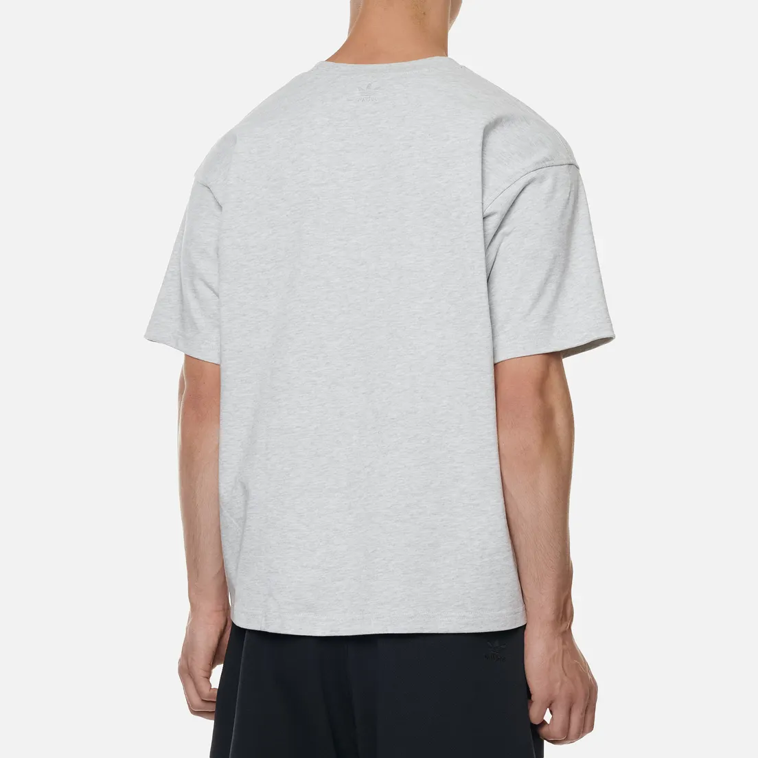 adidas Originals Мужская футболка x Pharrell Williams Basics