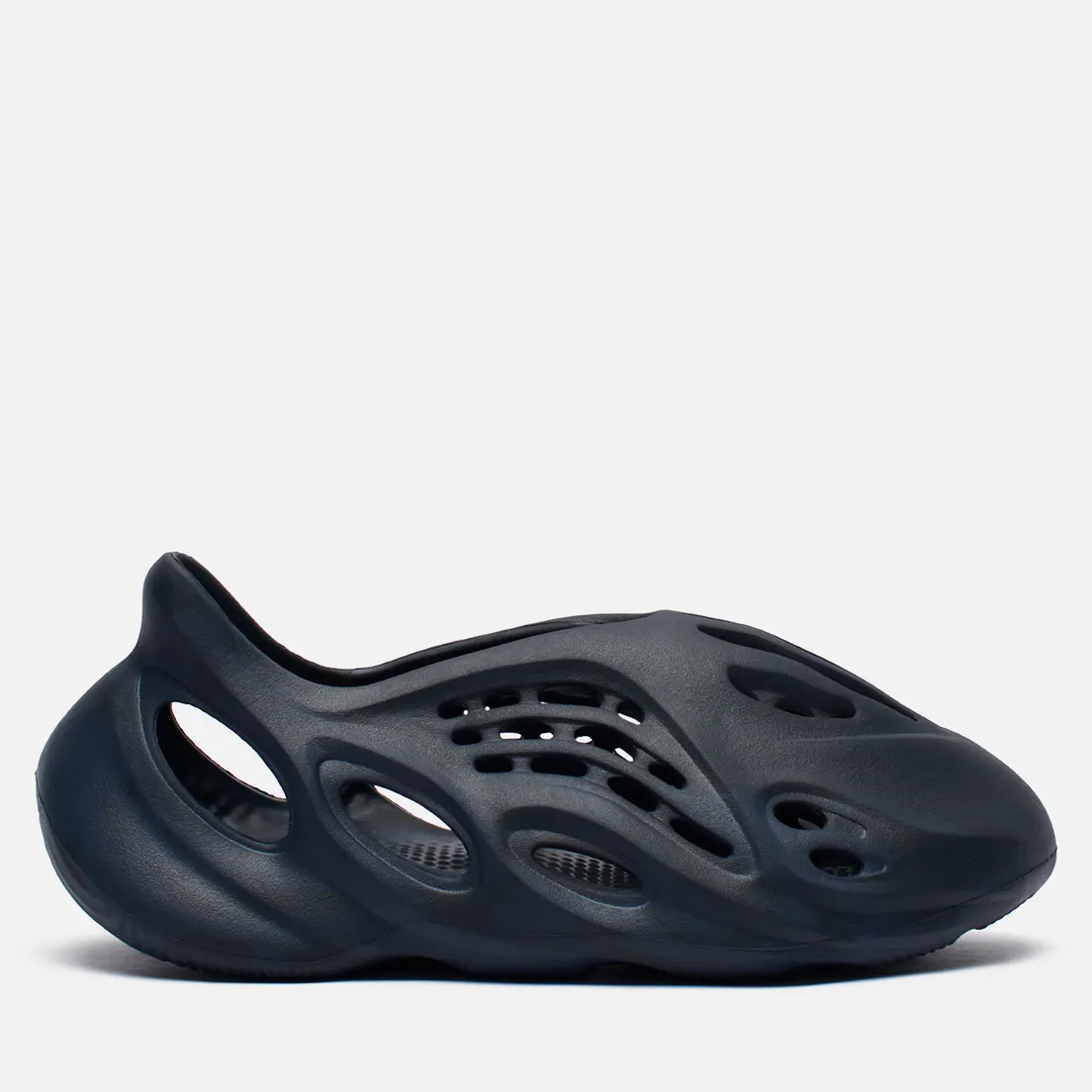 adidas Originals Сланцы YEEZY Foam Runner