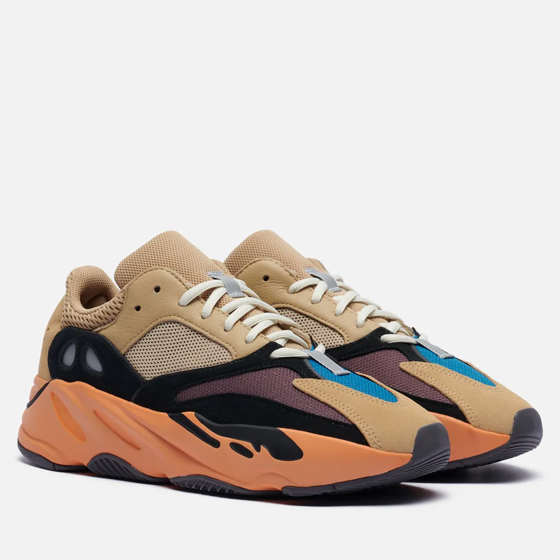 adidas Originals Кроссовки YEEZY Boost 700