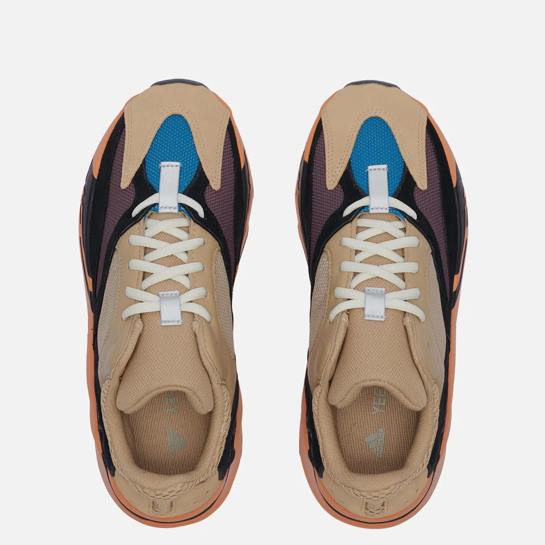 adidas Originals Кроссовки YEEZY Boost 700