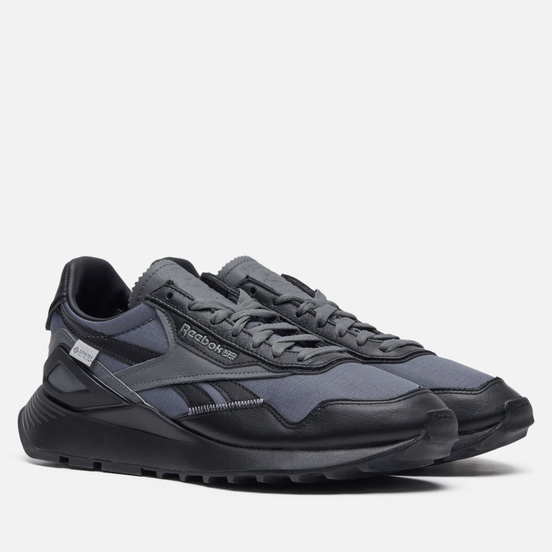 reebok legacy goretex