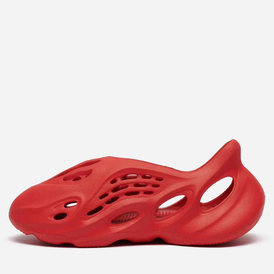 adidas Originals Сланцы YEEZY Foam Runner