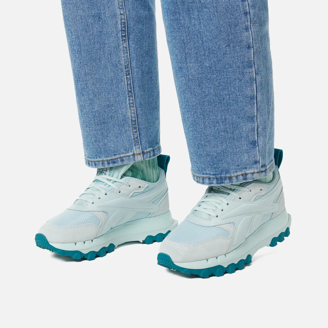 Reebok Женские кроссовки x Cardi B Classic Leather V2