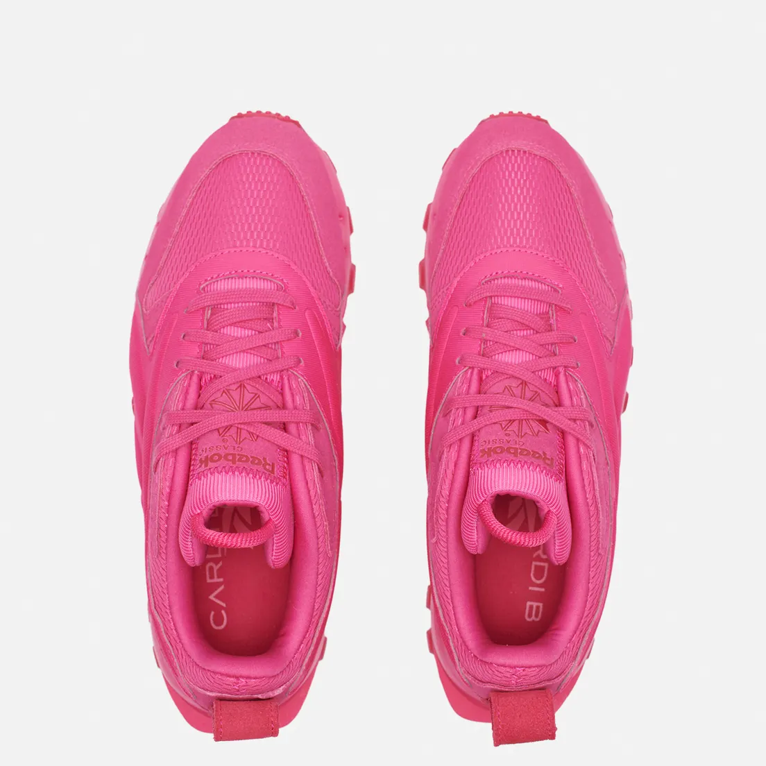 Reebok Женские кроссовки x Cardi B Classic Leather V2