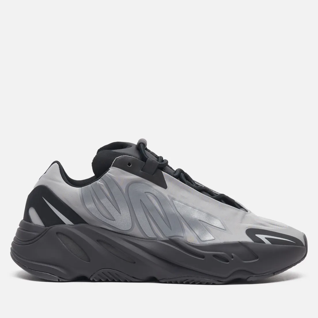 adidas Originals Кроссовки YEEZY Boost 700 MNVN