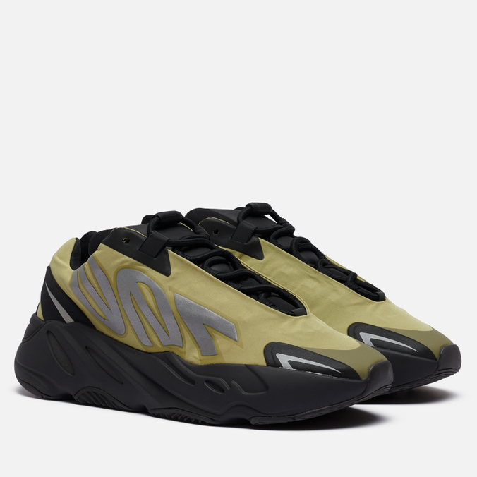 Кроссовки adidas Originals YEEZY Boost 700 MNVN, цвет оливковый
