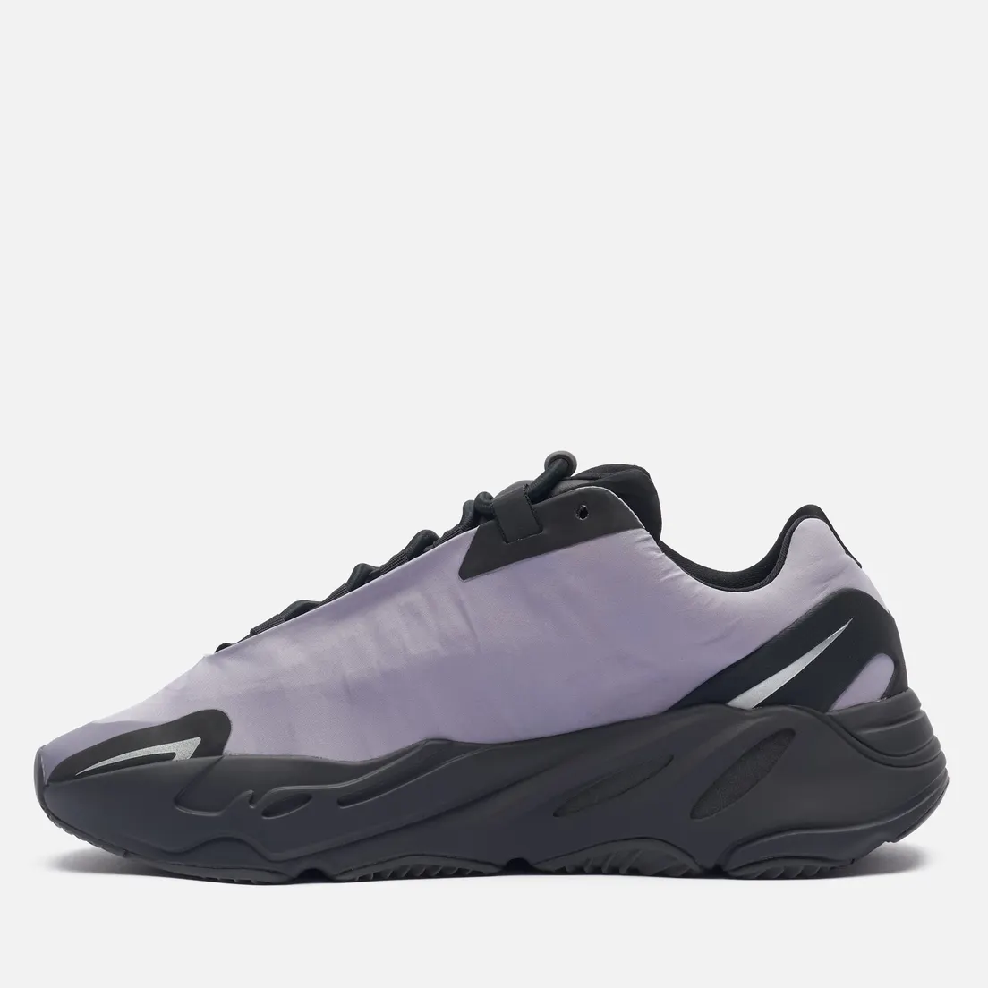 adidas Originals Кроссовки YEEZY Boost 700 MNVN