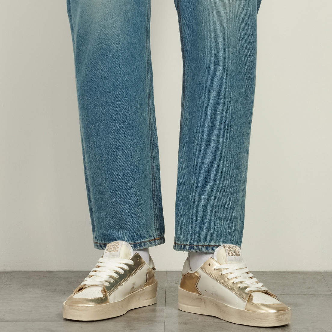 Golden Goose Женские кроссовки Stardan Suede Star