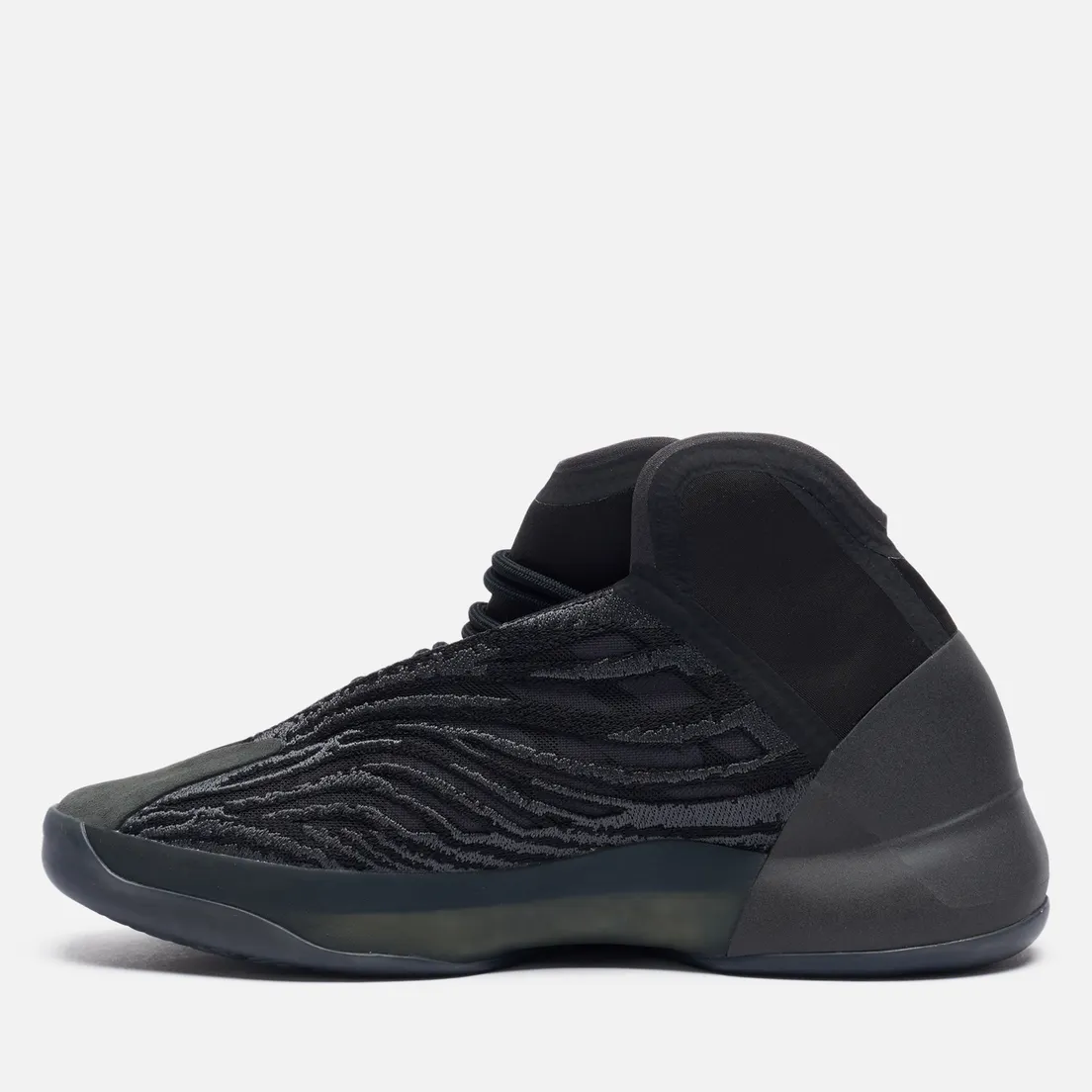 adidas Originals Кроссовки YEEZY QNTM