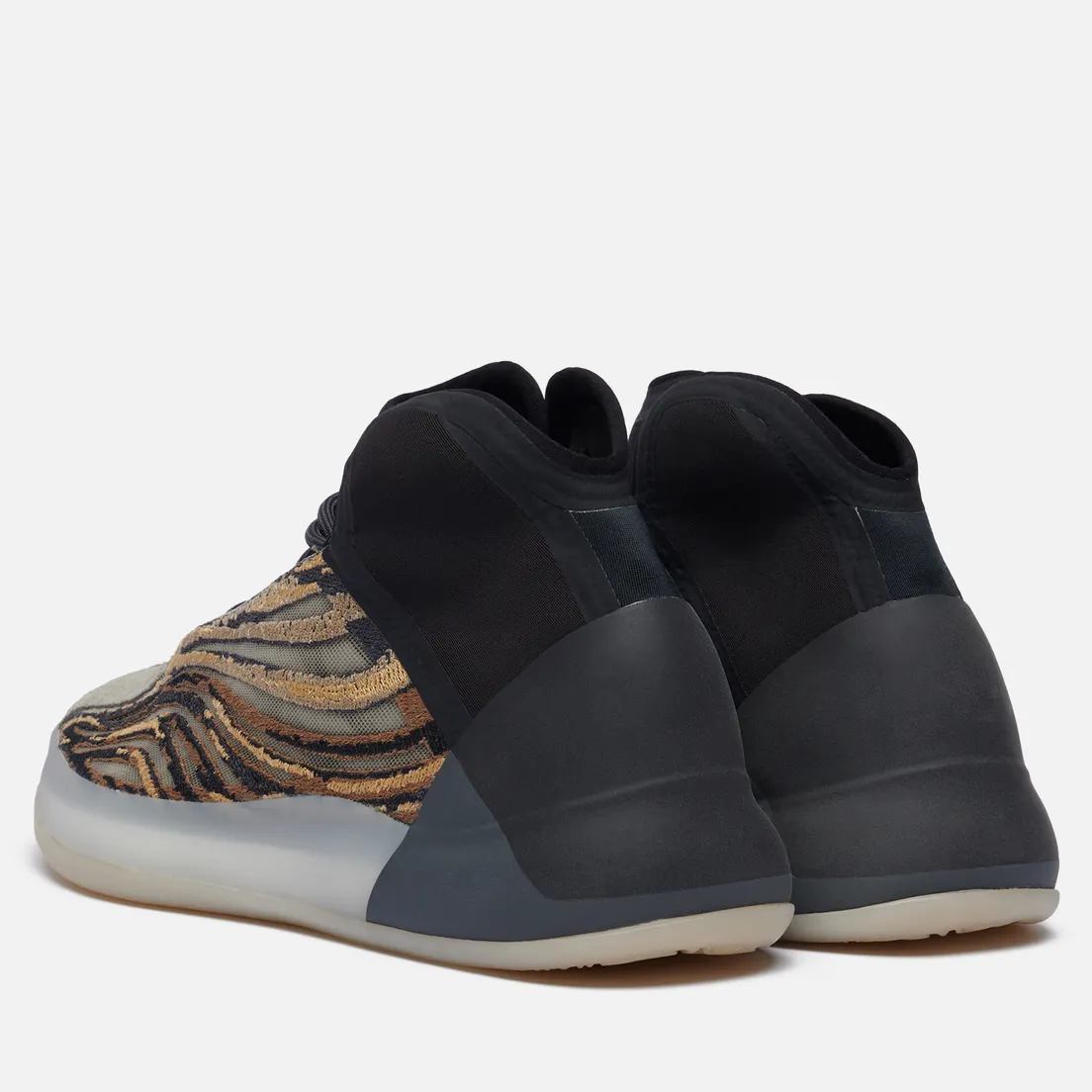 adidas Originals Кроссовки YEEZY QNTM