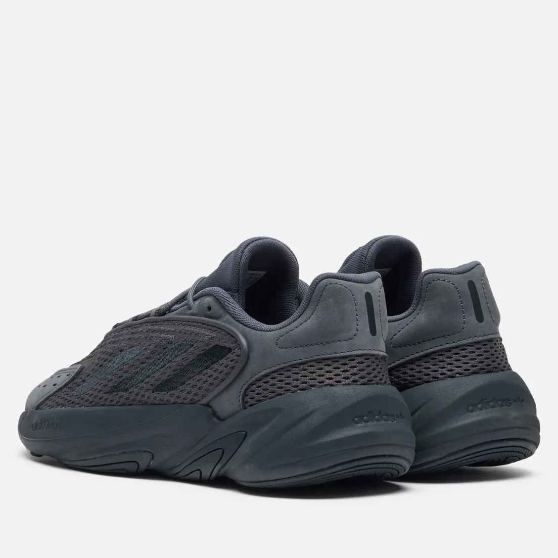 adidas Originals Кроссовки Ozelia
