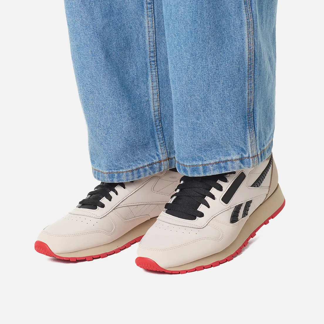 Reebok Мужские кроссовки x La Casa De Papel Classic Leather