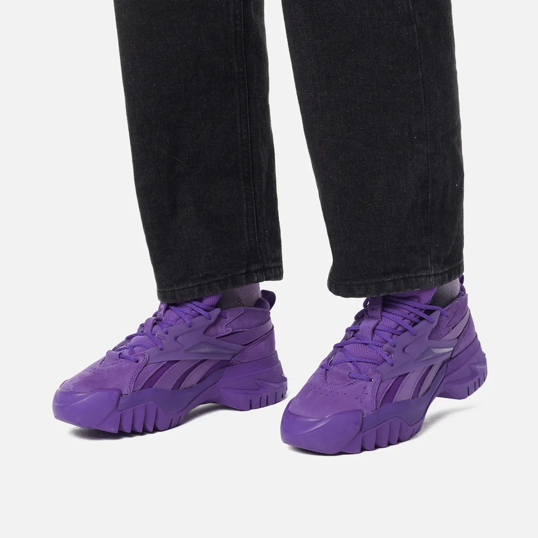 Reebok Женские кроссовки x Cardi B Club C V2