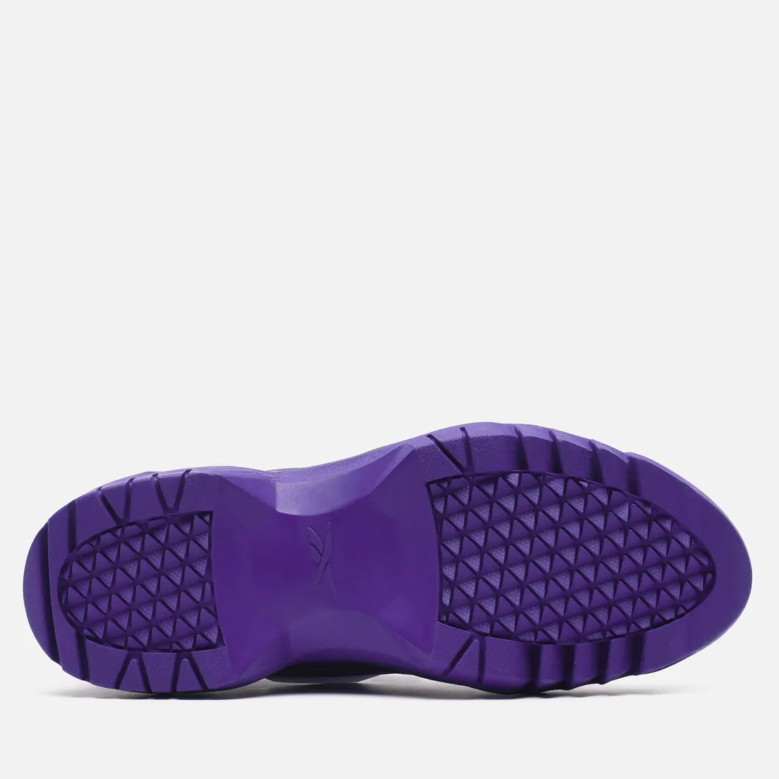 Reebok Женские кроссовки x Cardi B Club C V2