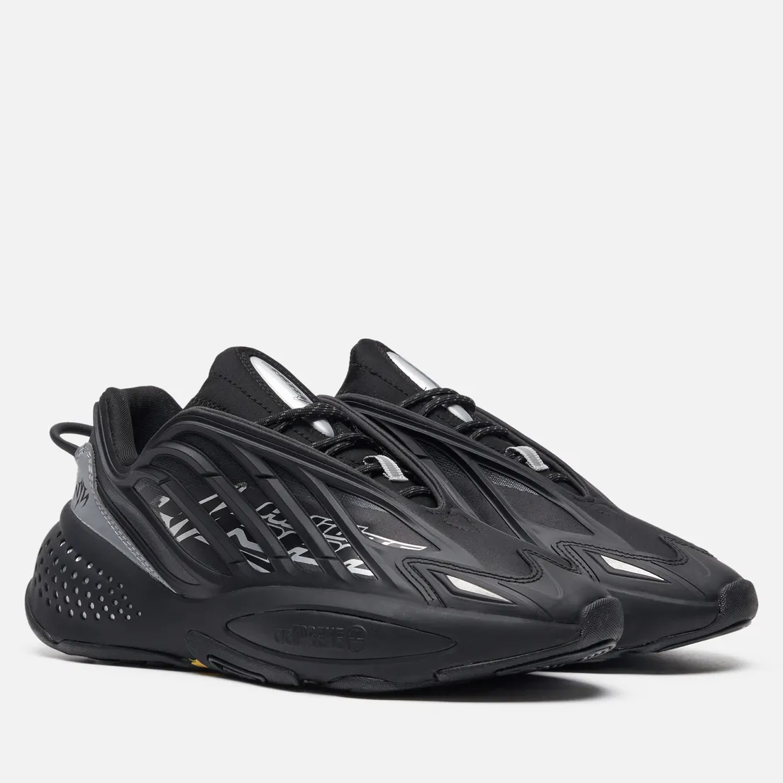 adidas Originals Мужские кроссовки x GUCCIMAZE Ozrah