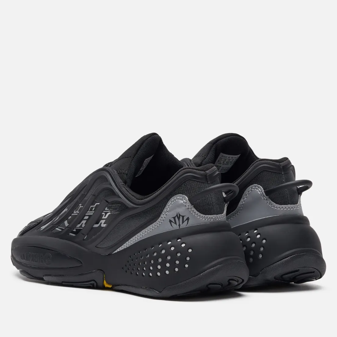 adidas Originals Мужские кроссовки x GUCCIMAZE Ozrah
