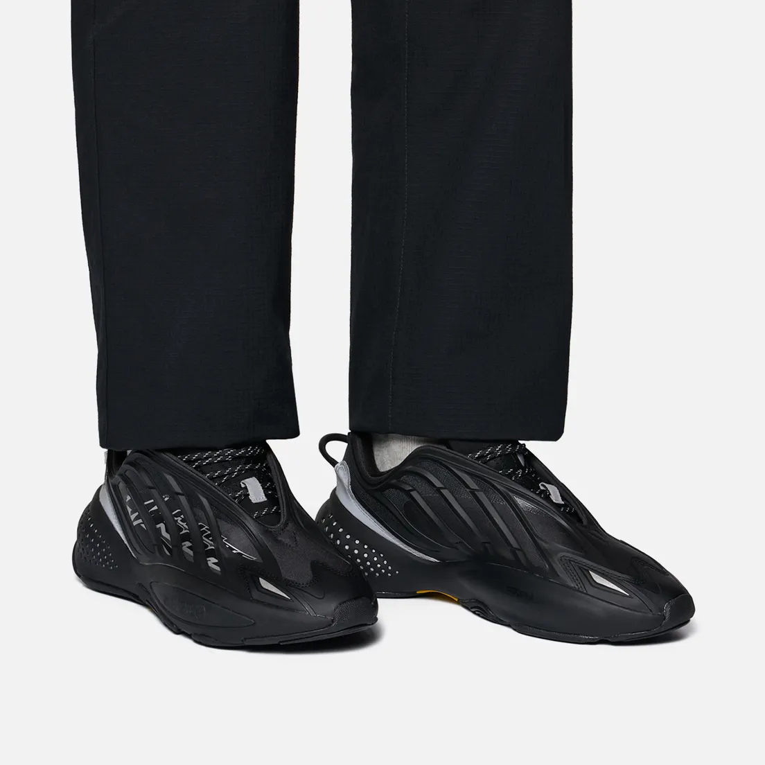 adidas Originals Мужские кроссовки x GUCCIMAZE Ozrah