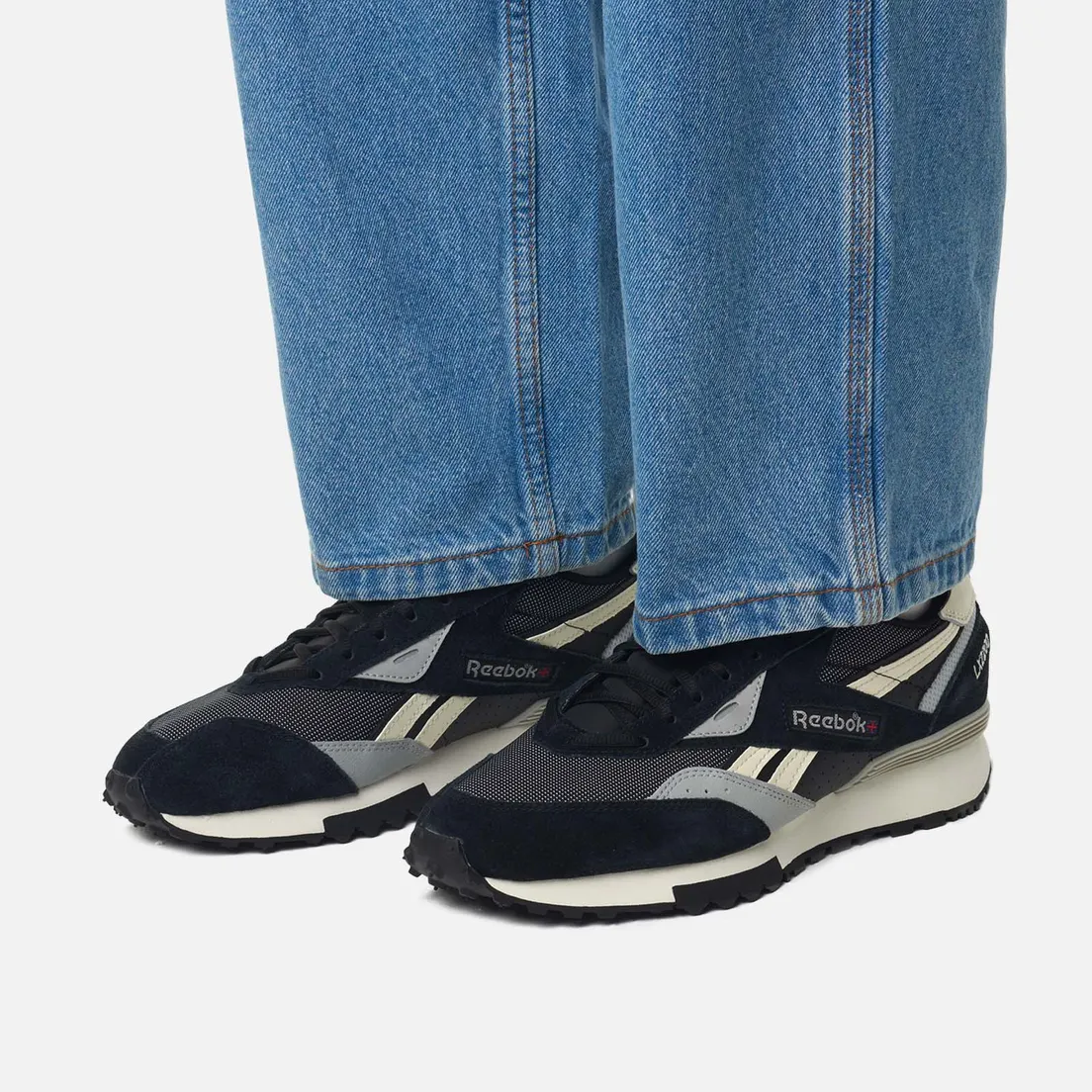 Reebok Кроссовки LX2200